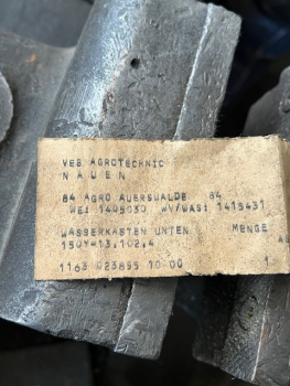 Wasserkasten unten vom Kühler für den T150K